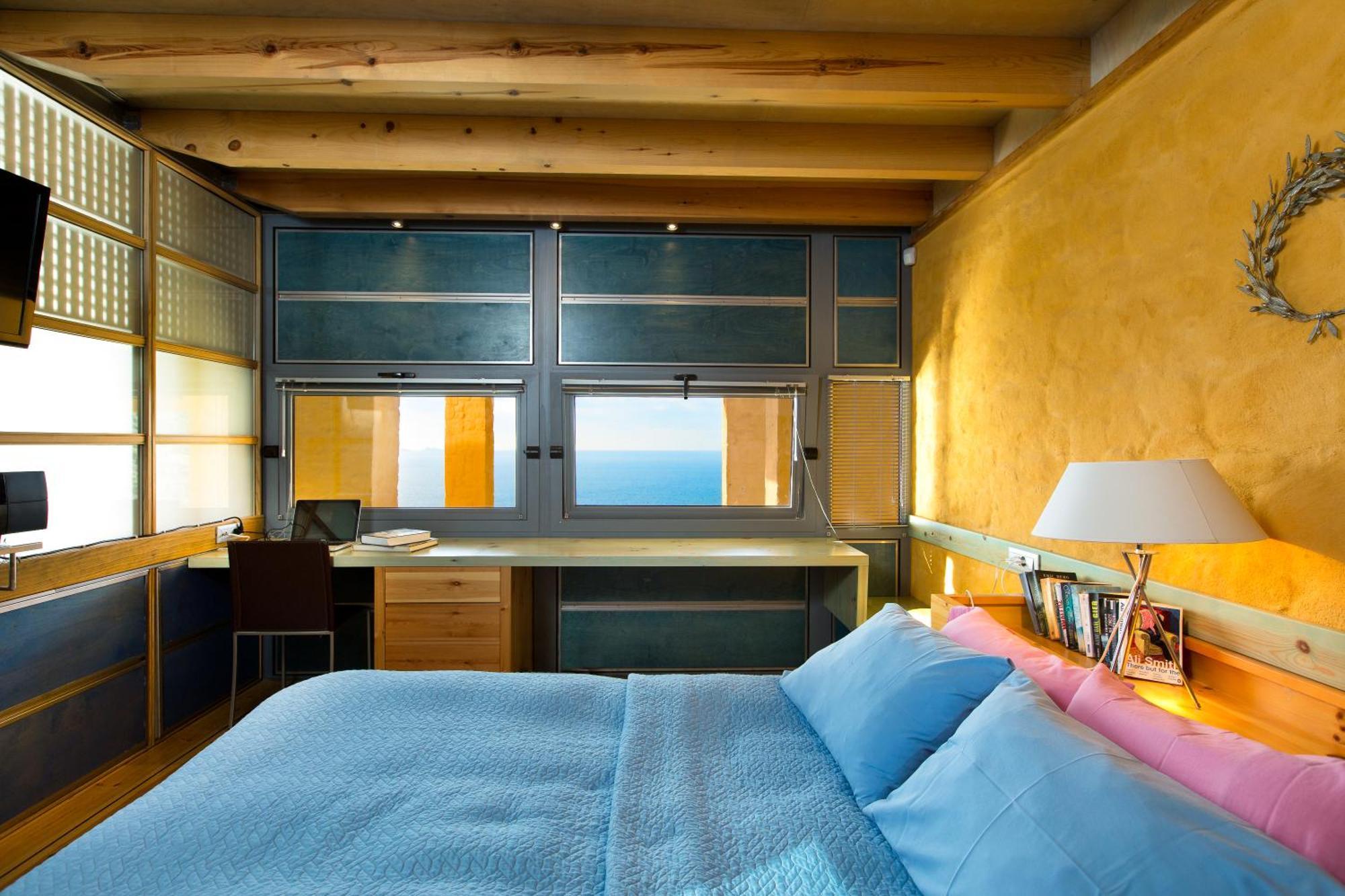 Beachfront Ravdoucha Epavlis Eleni Villa - Pool, Hot Tub, Gym, Sauna, Private Parking, Wifi 하니아 외부 사진
