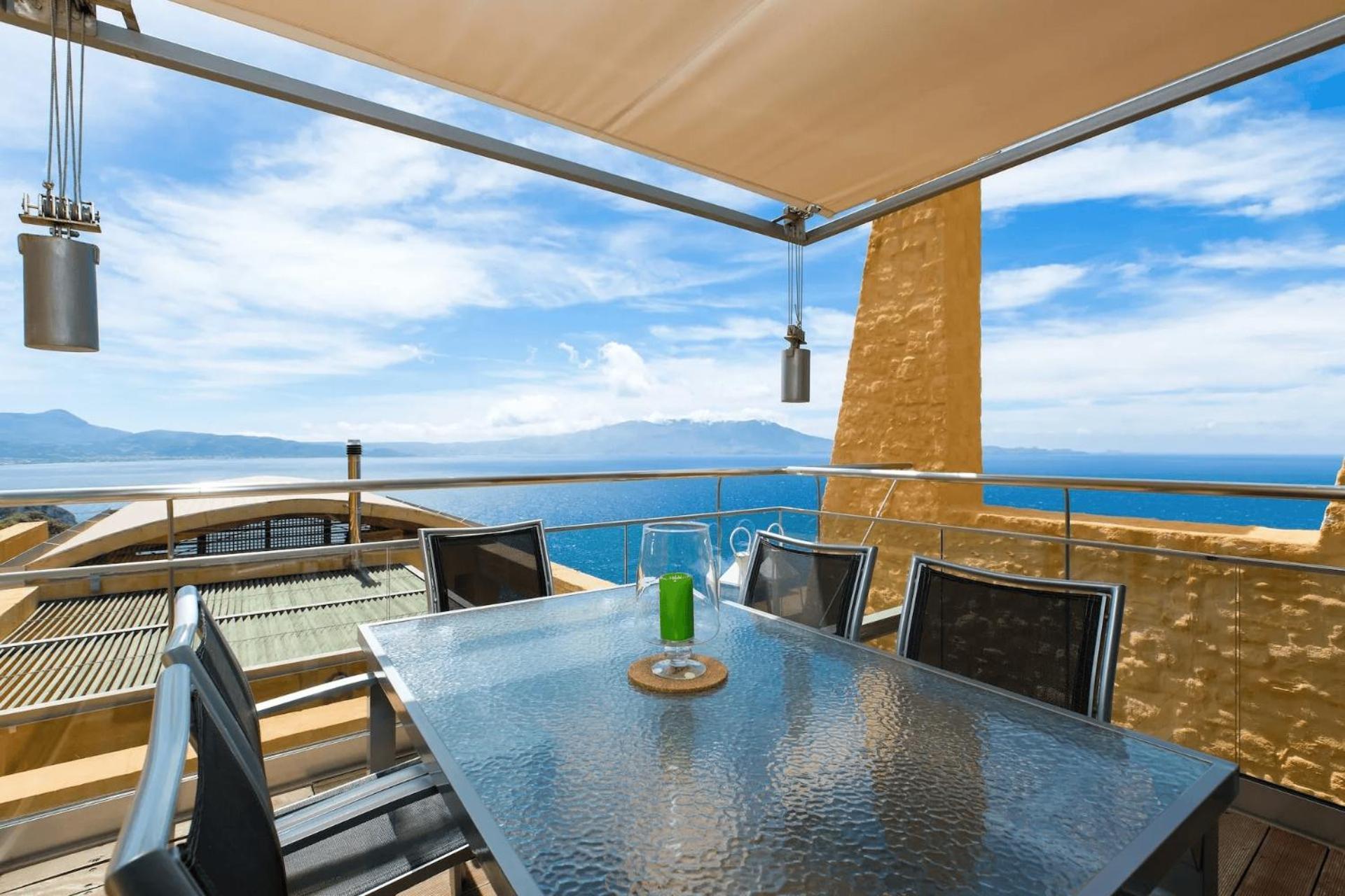Beachfront Ravdoucha Epavlis Eleni Villa - Pool, Hot Tub, Gym, Sauna, Private Parking, Wifi 하니아 외부 사진